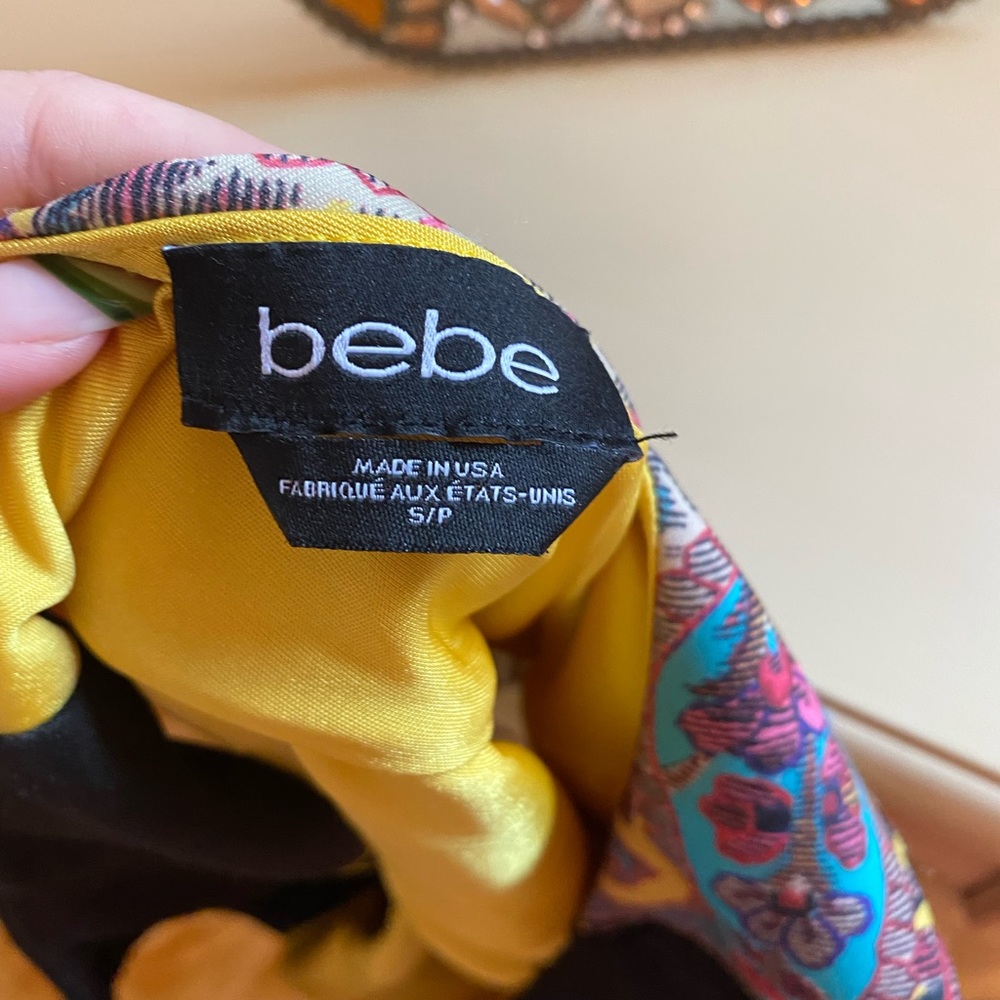 Bebe Two Piece Set - Picture 6 of 7